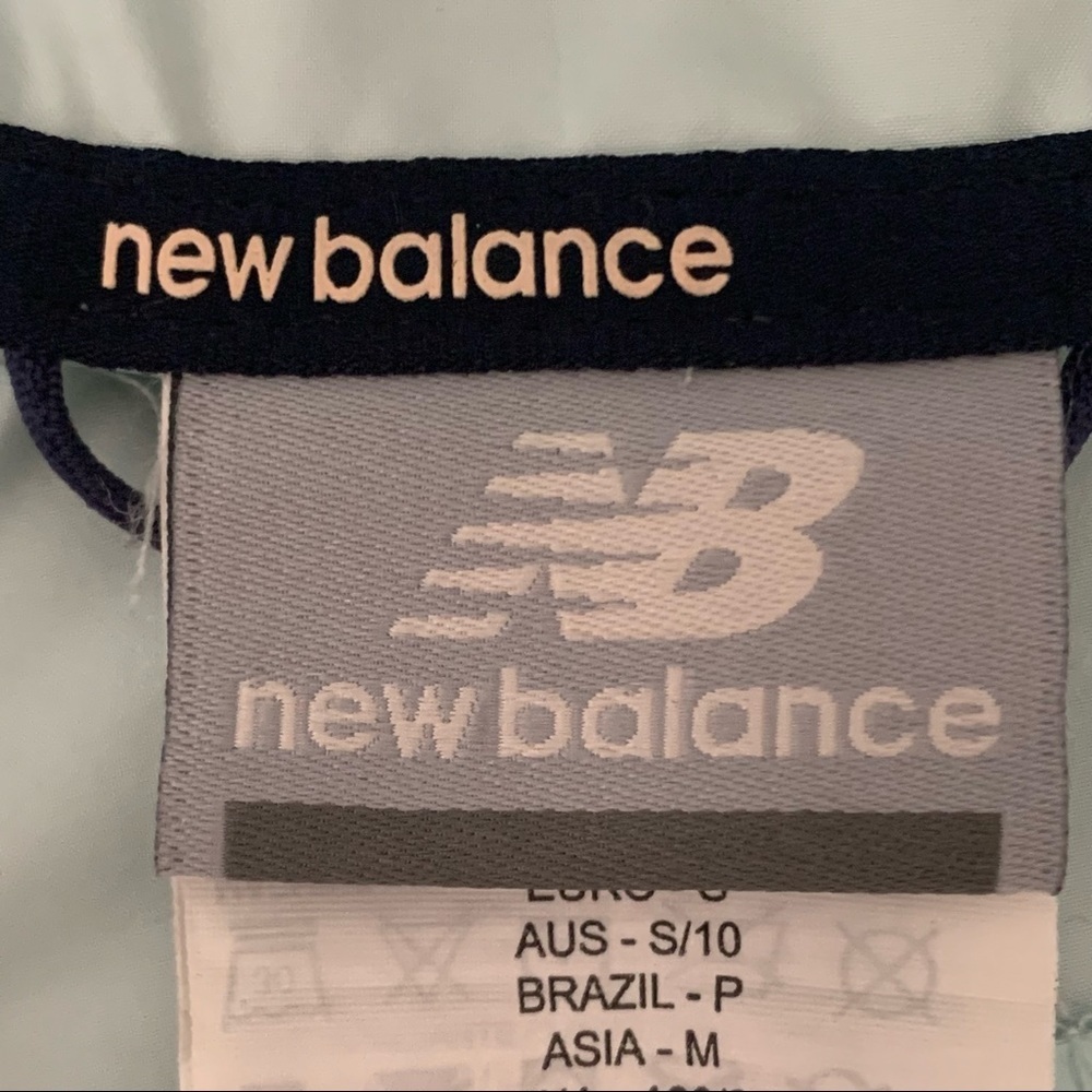 New Balance for J. CREW Windbreaker Hooded Jacket in Aqua Sky Lightweight Size S - Picture 4 of 16